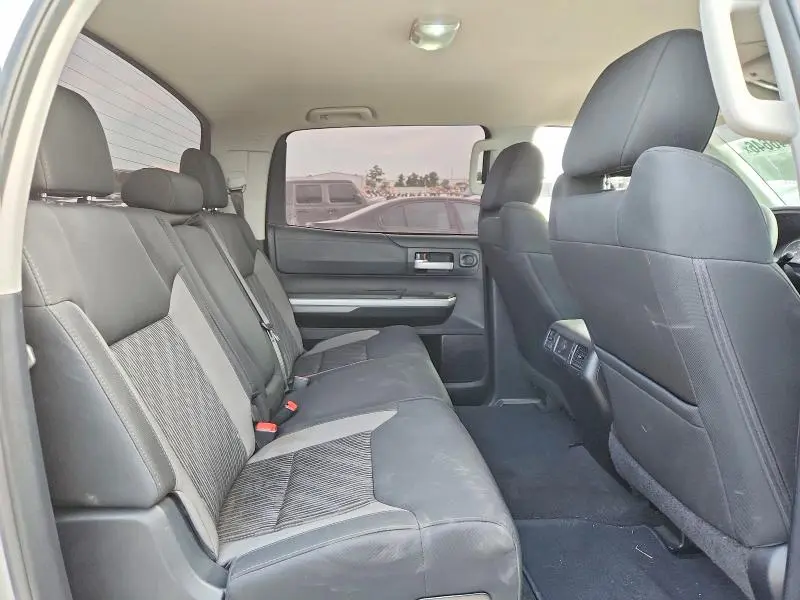 2014 TOYOTA TUNDRA CREWMAX SR5  