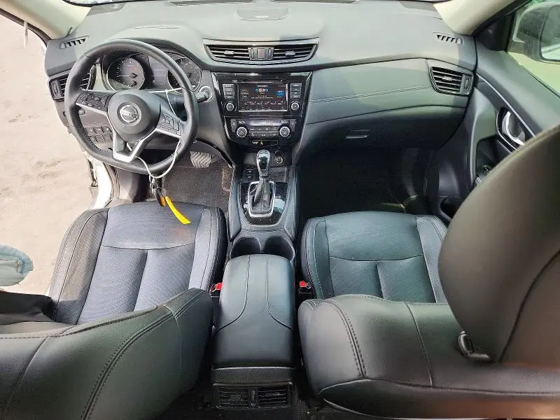 2019 NISSAN ROGUE SL  