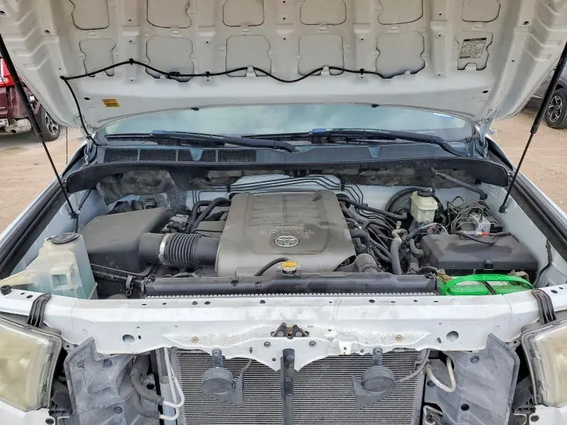 2010 TOYOTA TUNDRA   