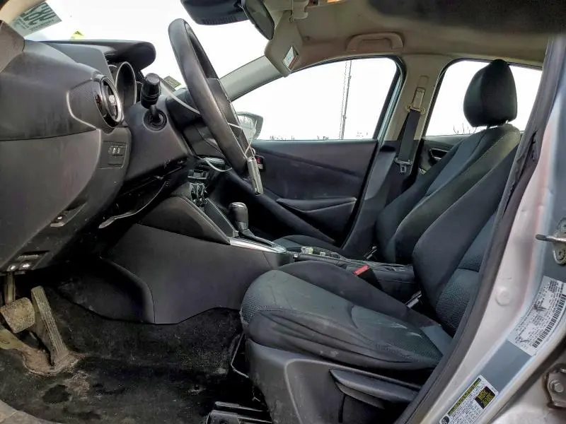 2019 TOYOTA YARIS   