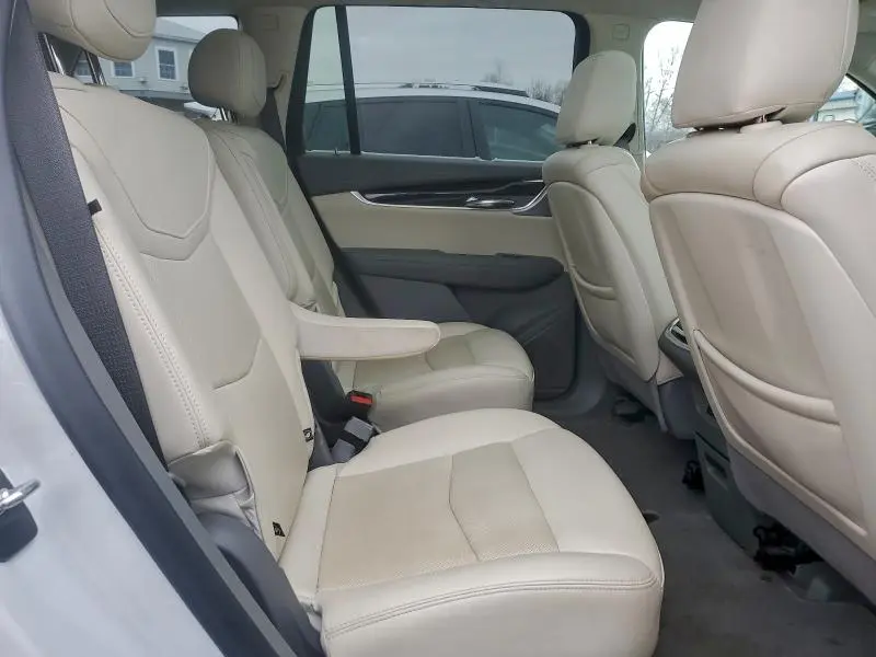 2021 CADILLAC XT6 PREMIUM LUXURY  