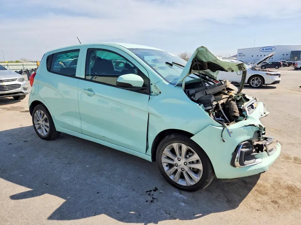 2017 CHEVROLET SPARK 1LT  