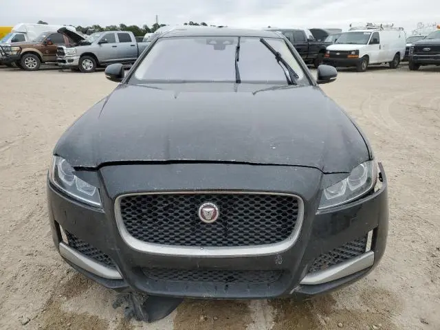 2016 JAGUAR XF PREMIUM  