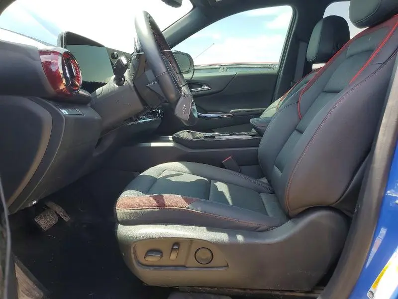 2025 CHEVROLET EQUINOX RS  