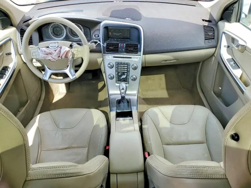 2013 VOLVO XC60 T6  