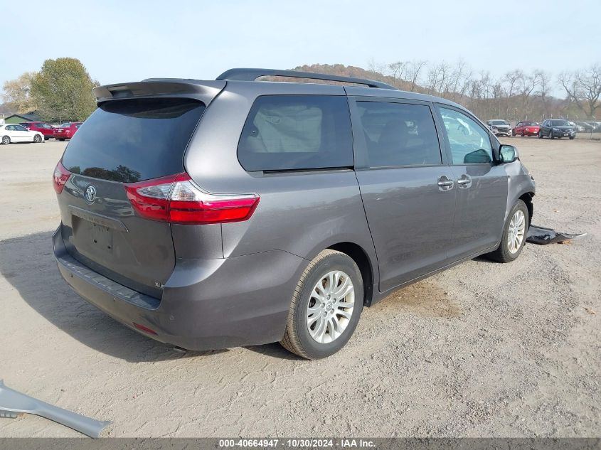 2017 TOYOTA SIENNA XLE/LIMITED