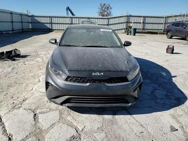 2023 KIA FORTE LX