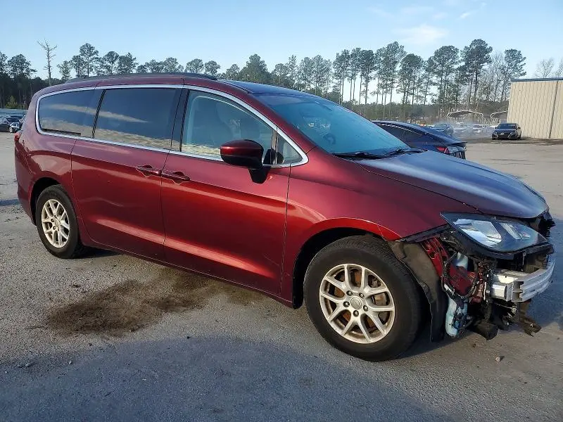 2020 CHRYSLER VOYAGER LXI  