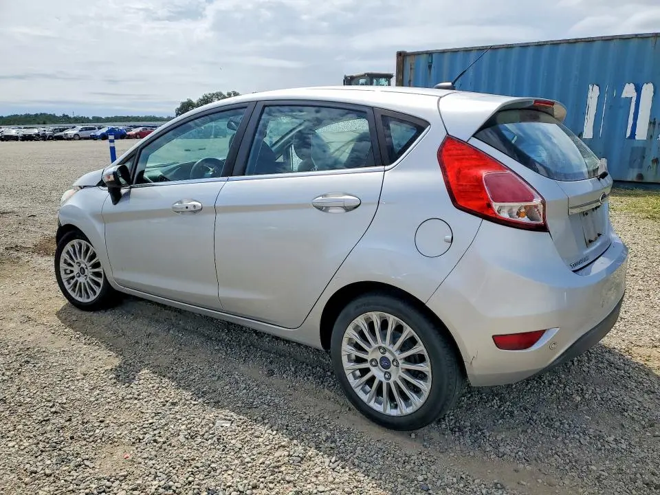 2015 FORD FIESTA TITANIUM  