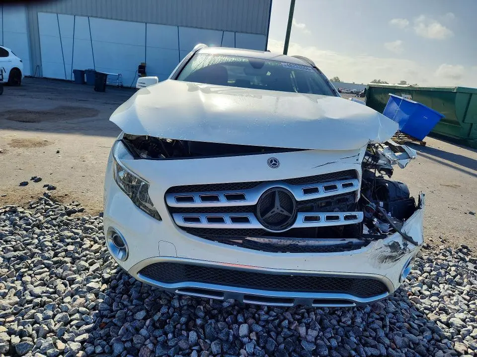 2018 MERCEDES-BENZ GLA 250  