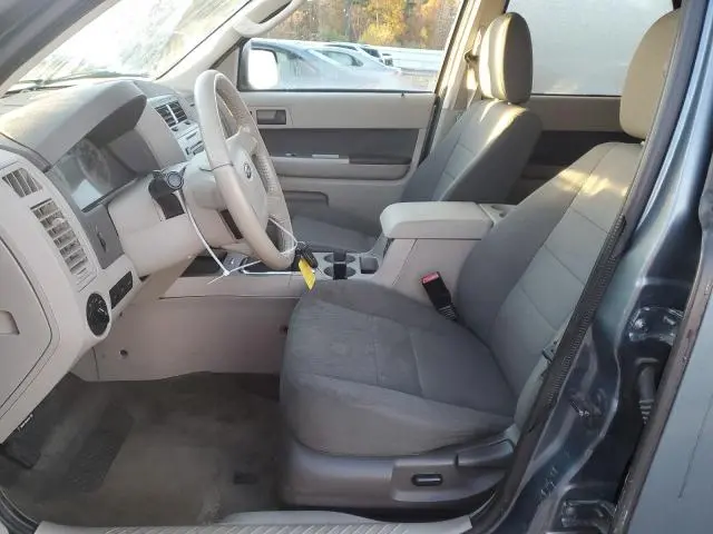 2010 FORD ESCAPE XLT  