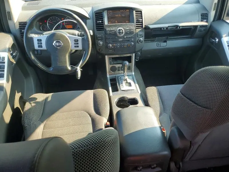 2010 NISSAN PATHFINDER S FE+  