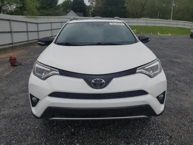 2017 TOYOTA RAV4 SE