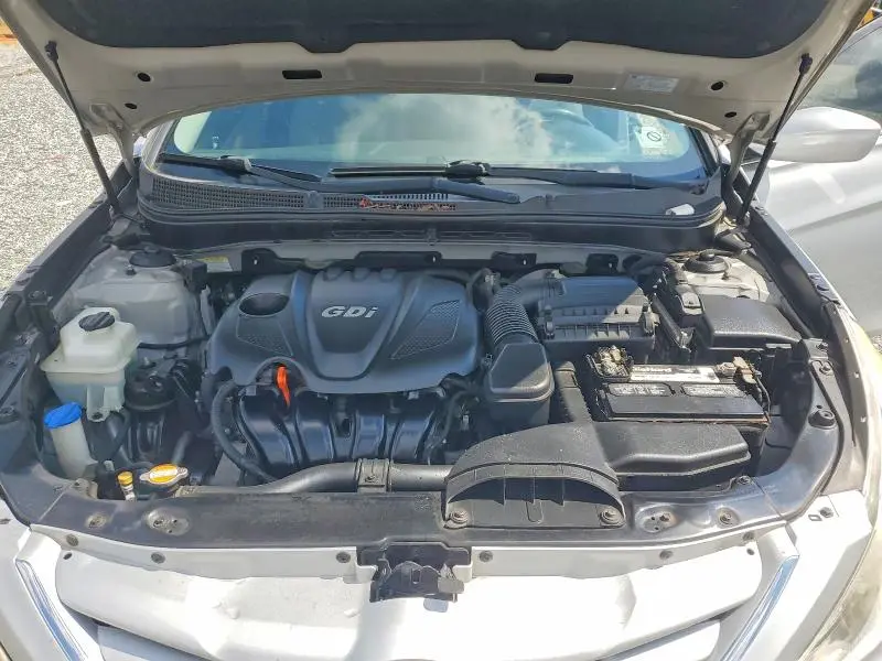 2012 HYUNDAI SONATA GLS  