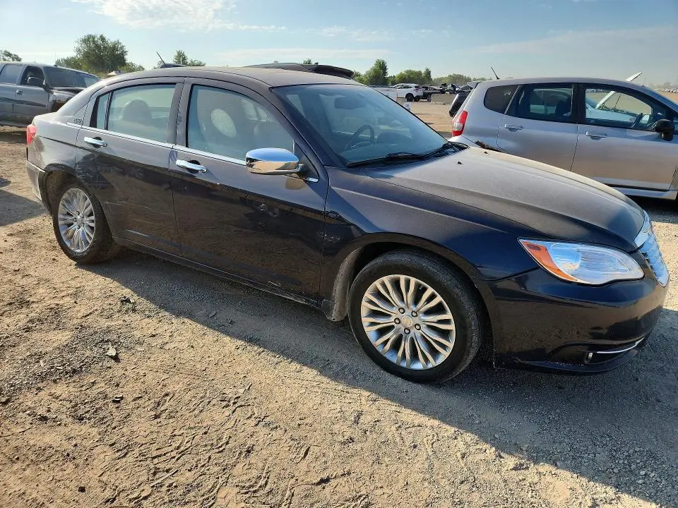 2012 CHRYSLER 200 LIMITED  