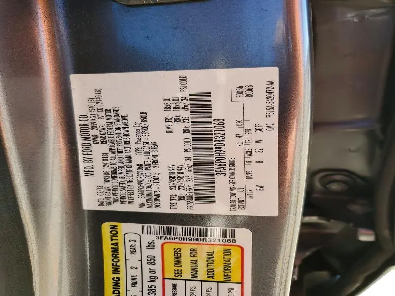 2013 FORD FUSION SE  