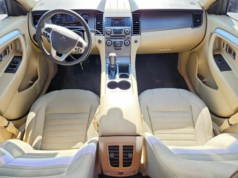 2018 FORD TAURUS SE  