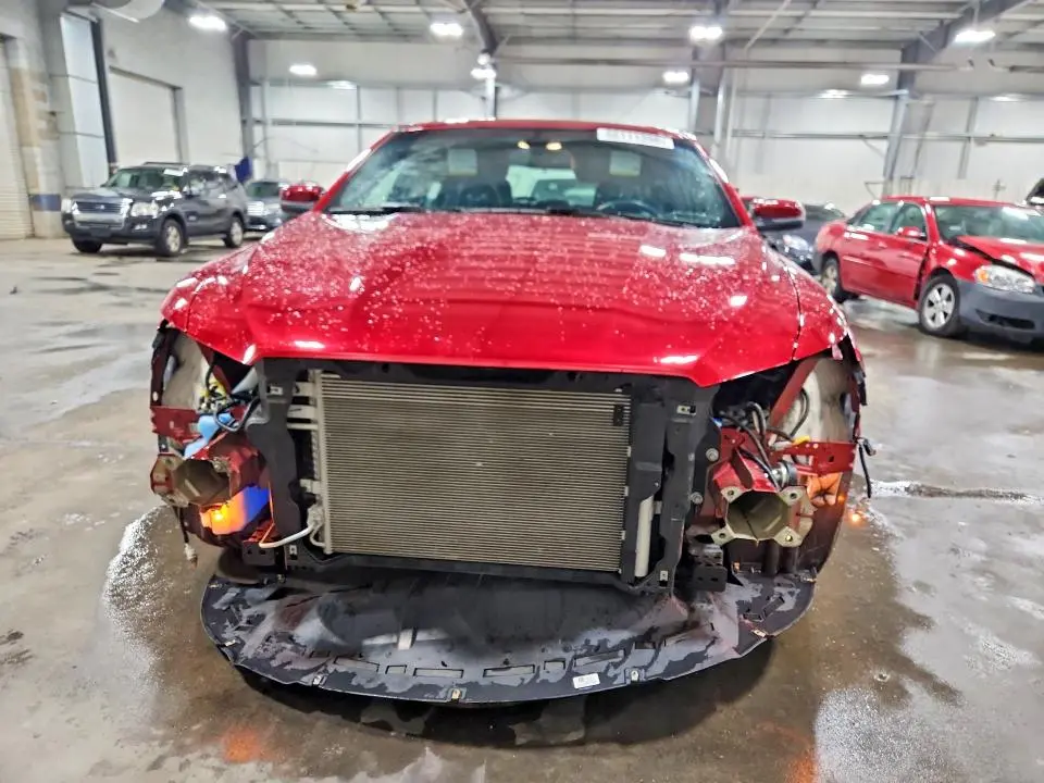 2015 FORD TAURUS SEL  