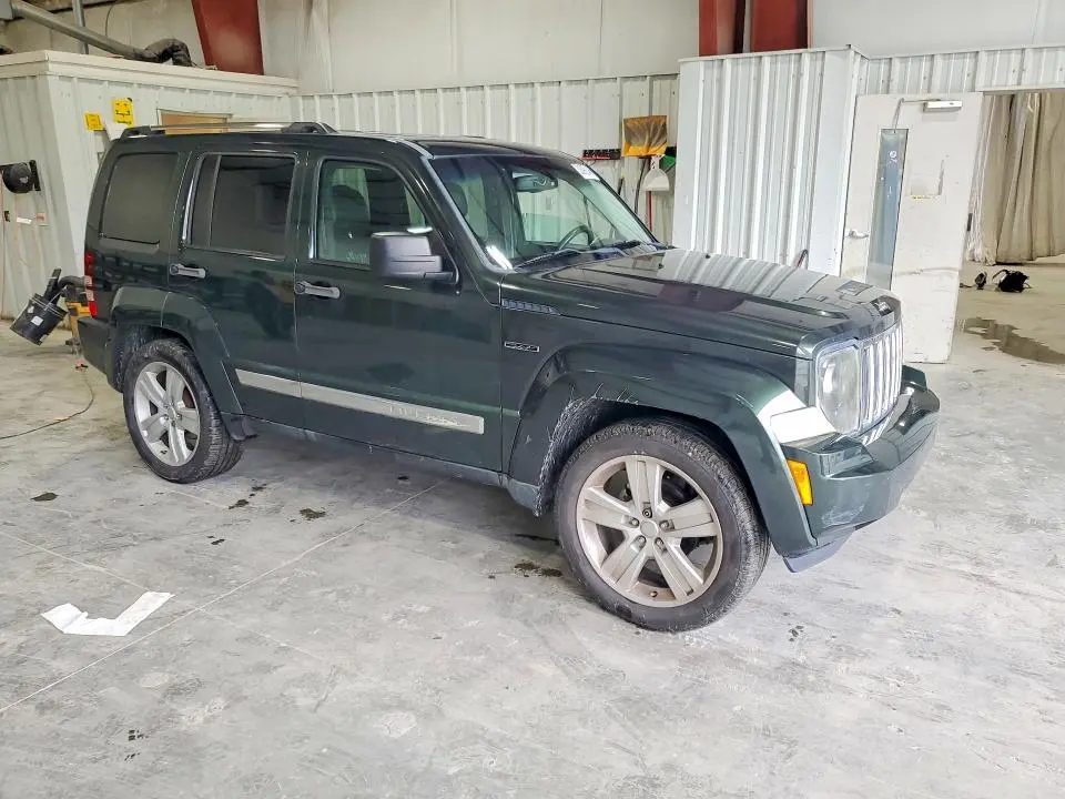 2012 JEEP LIBERTY JET  