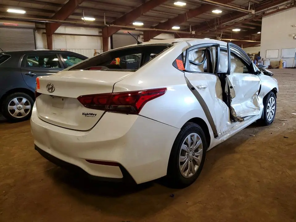 2018 HYUNDAI ACCENT SE  
