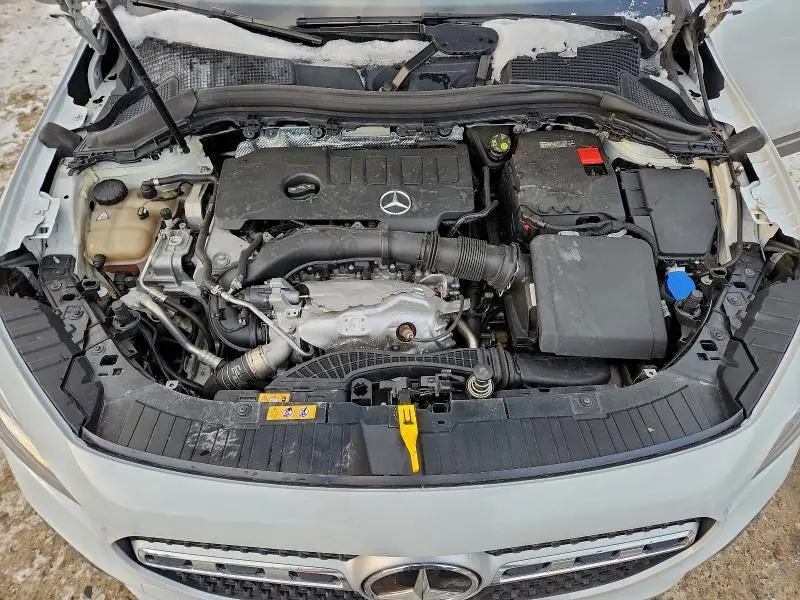 2021 MERCEDES-BENZ GLA 250 4MATIC  