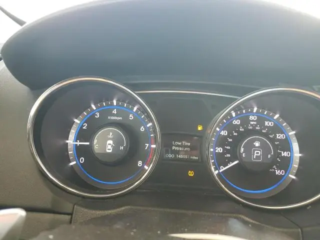 2011 HYUNDAI SONATA SE  