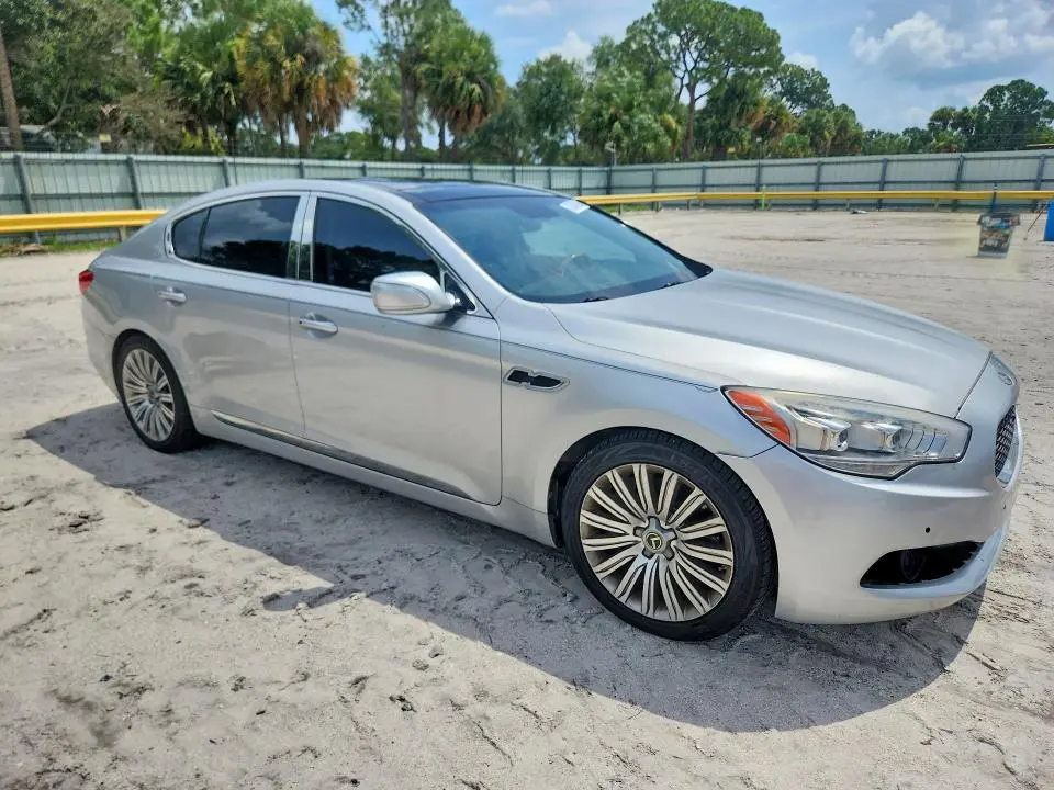 2015 KIA K900 PREMIUM  