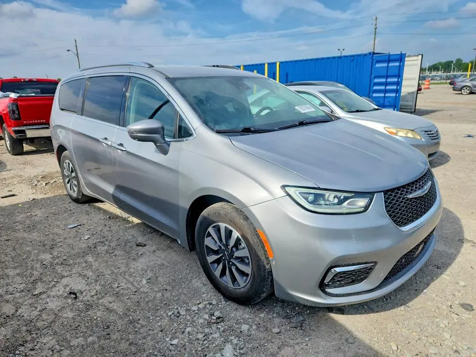 2021 CHRYSLER PACIFICA HYBRID TOURING L  