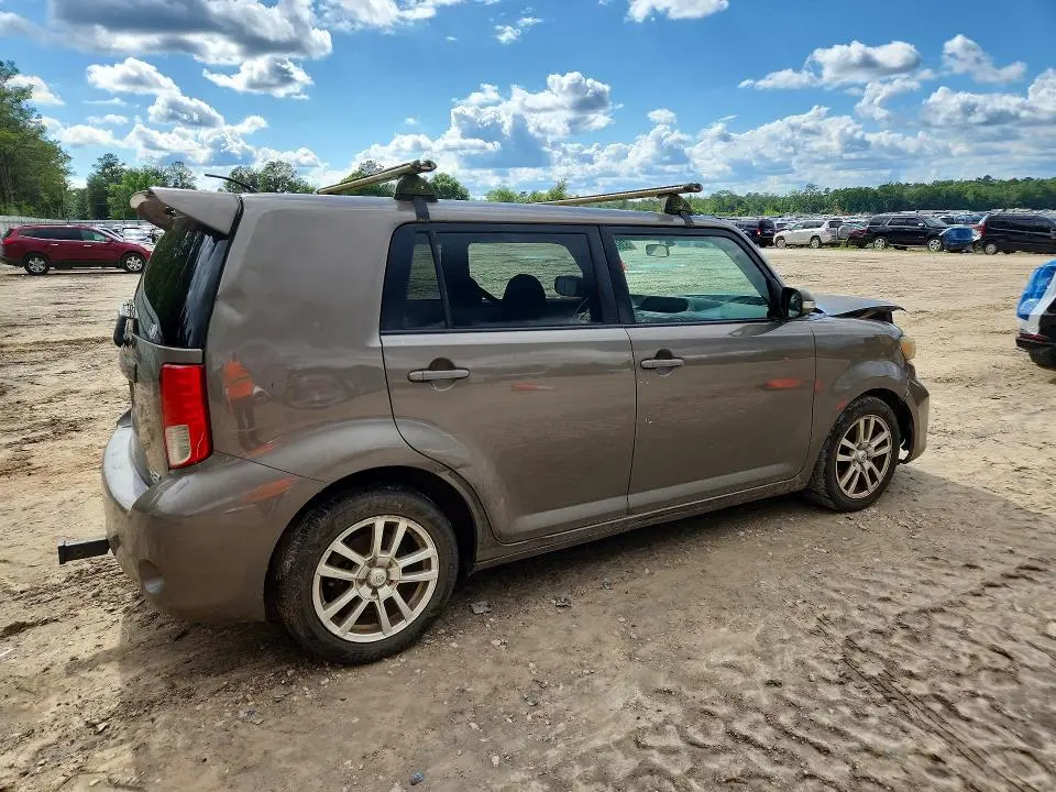 2011 TOYOTA SCION XB  