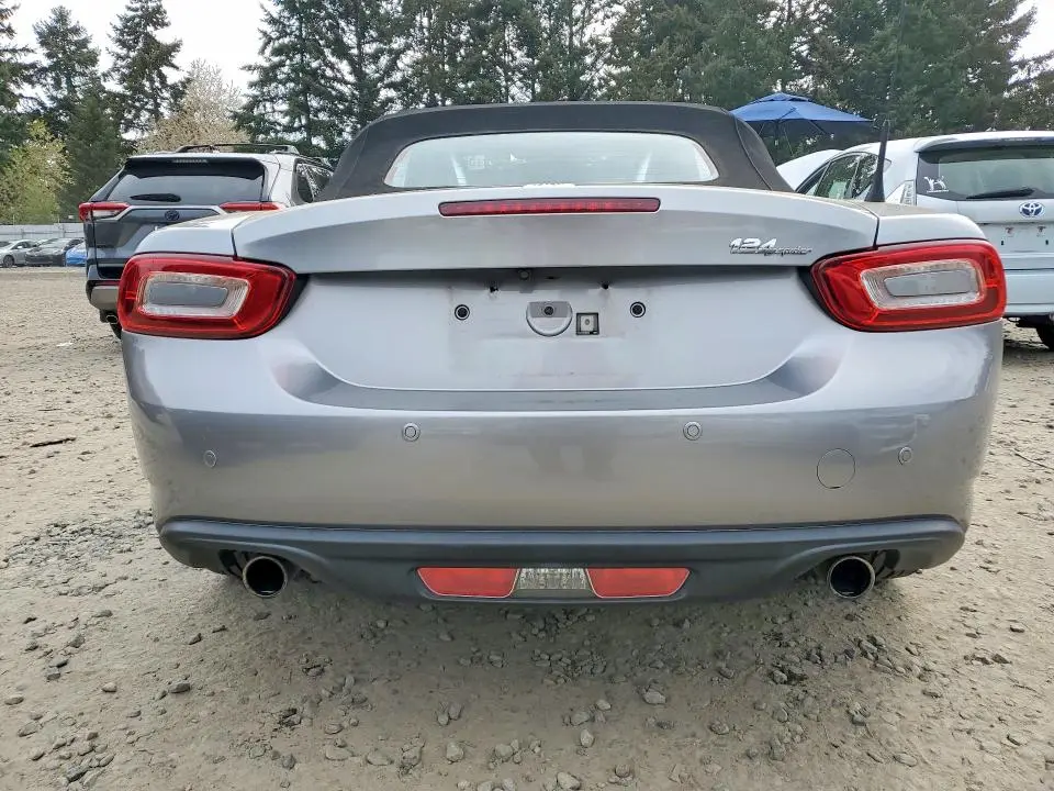 2017 FIAT 124 SPIDER CLASSICA  