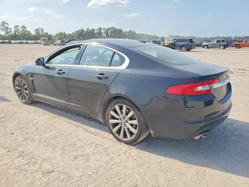 2011 JAGUAR XF PREMIUM  