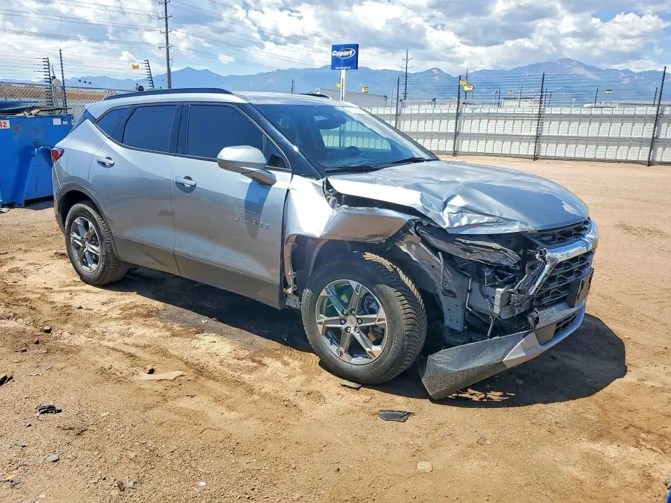 2023 CHEVROLET BLAZER 2LT  