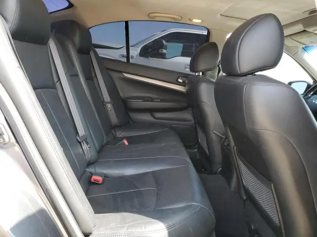 2013 INFINITI G37 BASE  