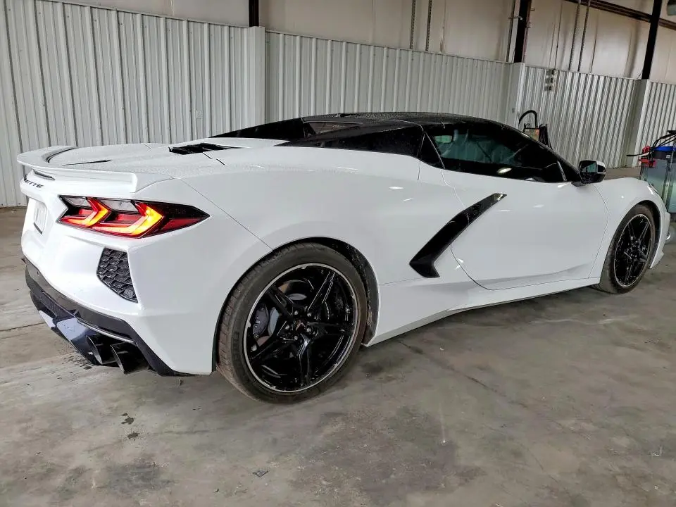2023 CHEVROLET CORVETTE STINGRAY 2LT  