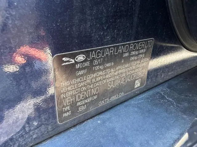 2018 JAGUAR XE PRESTIGE  