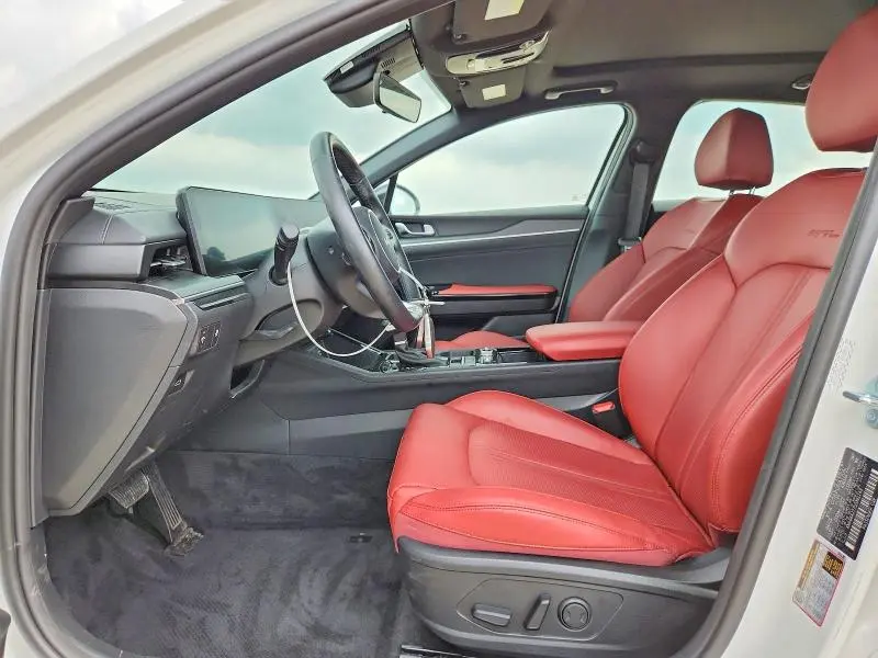 2025 KIA K5 GT LINE  