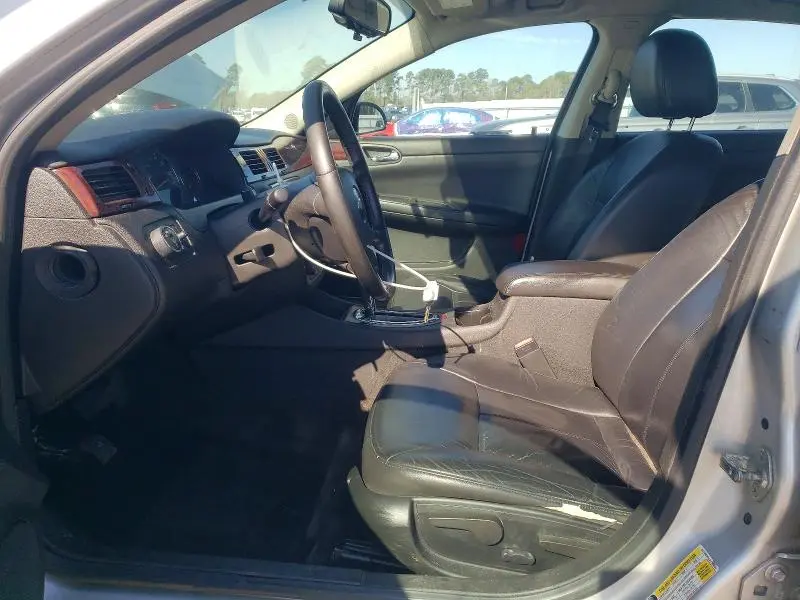 2010 CHEVROLET IMPALA LT  