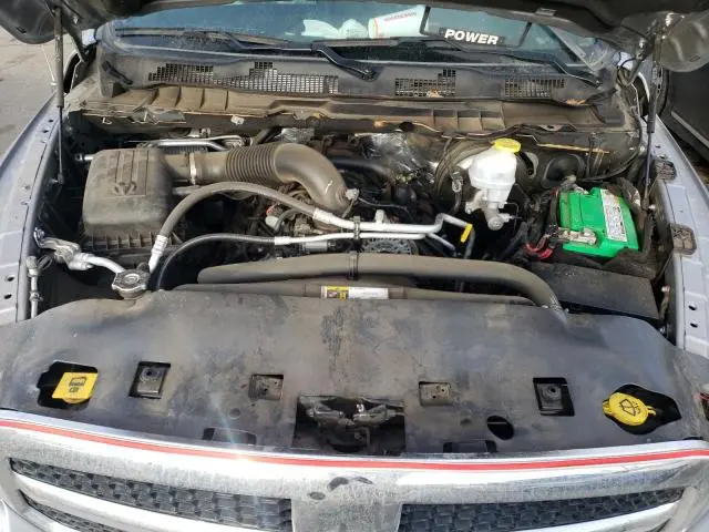 2021 RAM 1500 CLASSIC SLT  