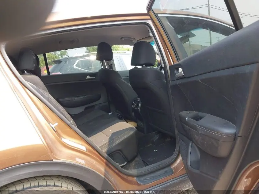 2018 KIA SPORTAGE LX