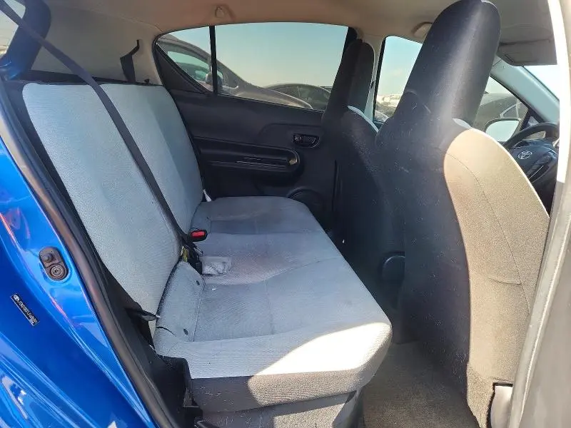 2018 TOYOTA PRIUS C   