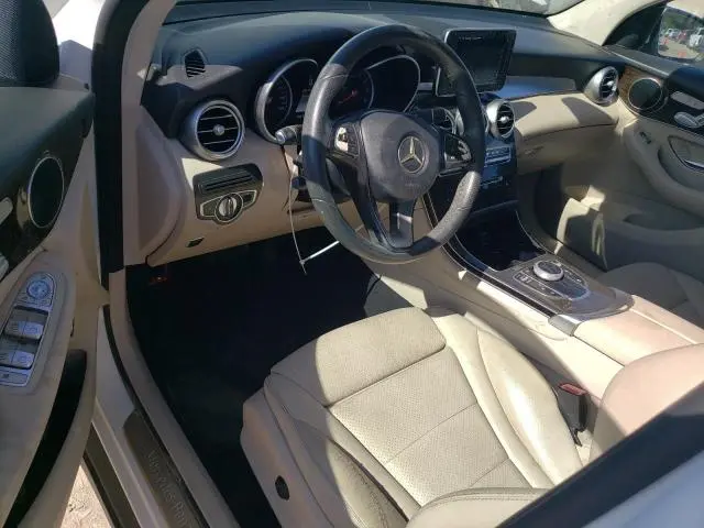 2017 MERCEDES-BENZ GLC 300  