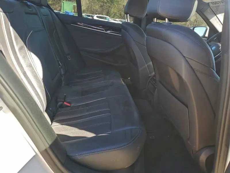 2019 BMW 530 I  