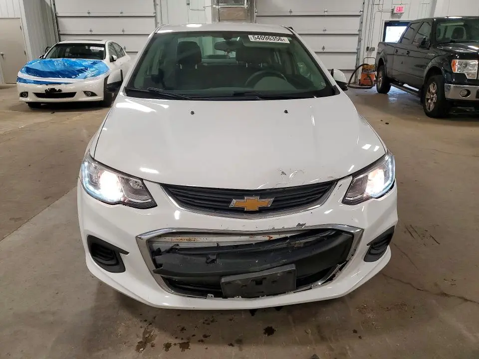 2018 CHEVROLET SONIC LT  