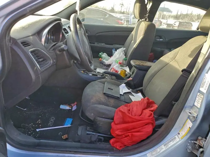 2014 CHRYSLER 200 LX  