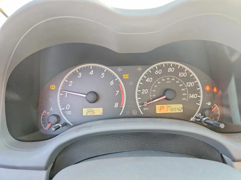 2010 TOYOTA COROLLA LE  