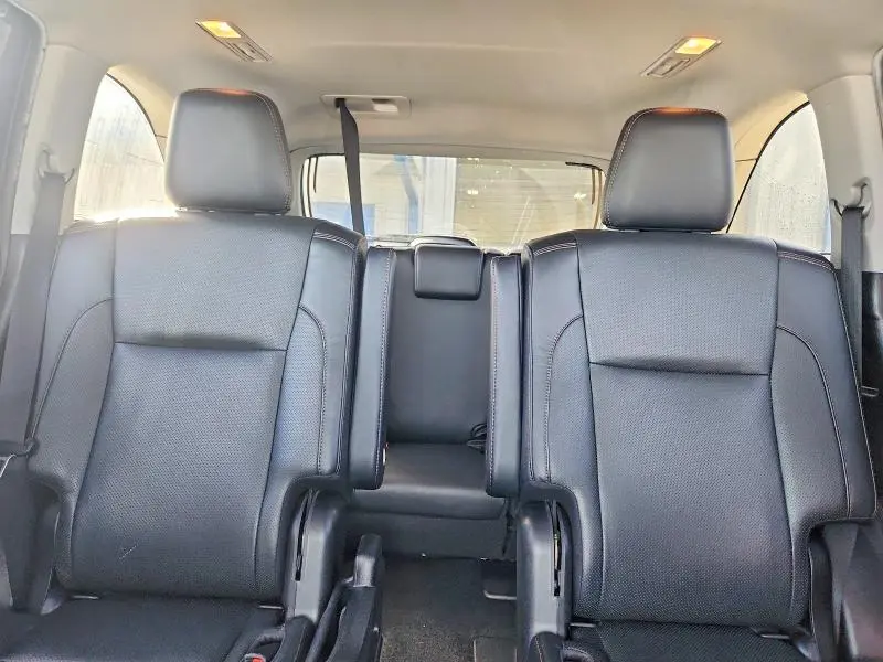 2019 TOYOTA HIGHLANDER LIMITED PLATINUM  