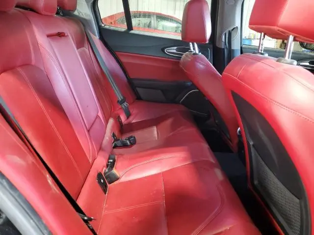 2019 ALFA ROMEO GIULIA   