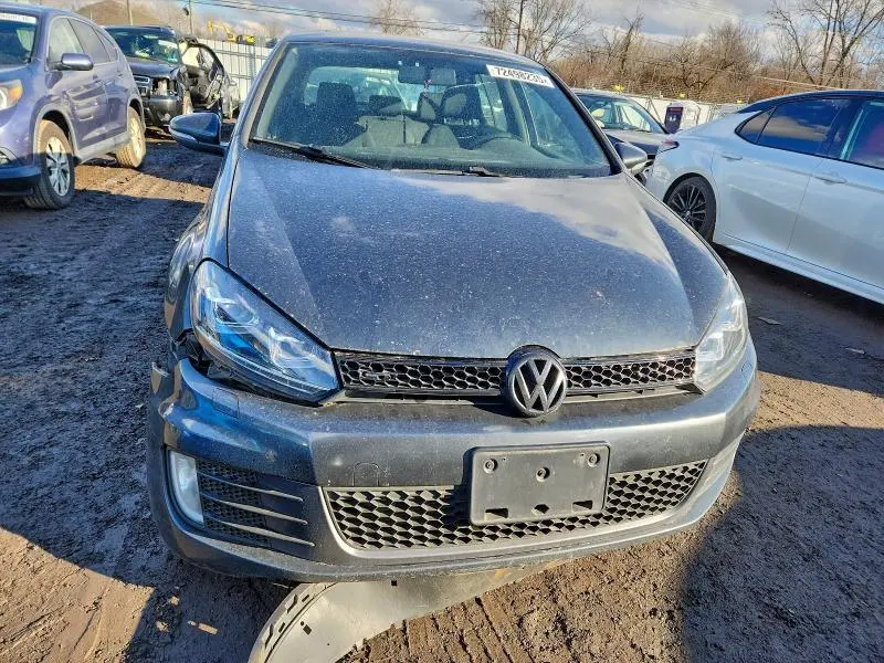 2011 VOLKSWAGEN GTI   