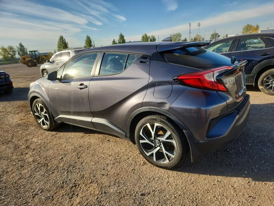 2018 TOYOTA C-HR XLE  