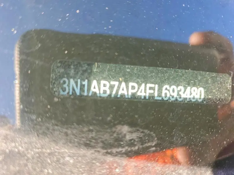 2015 NISSAN SENTRA SV  